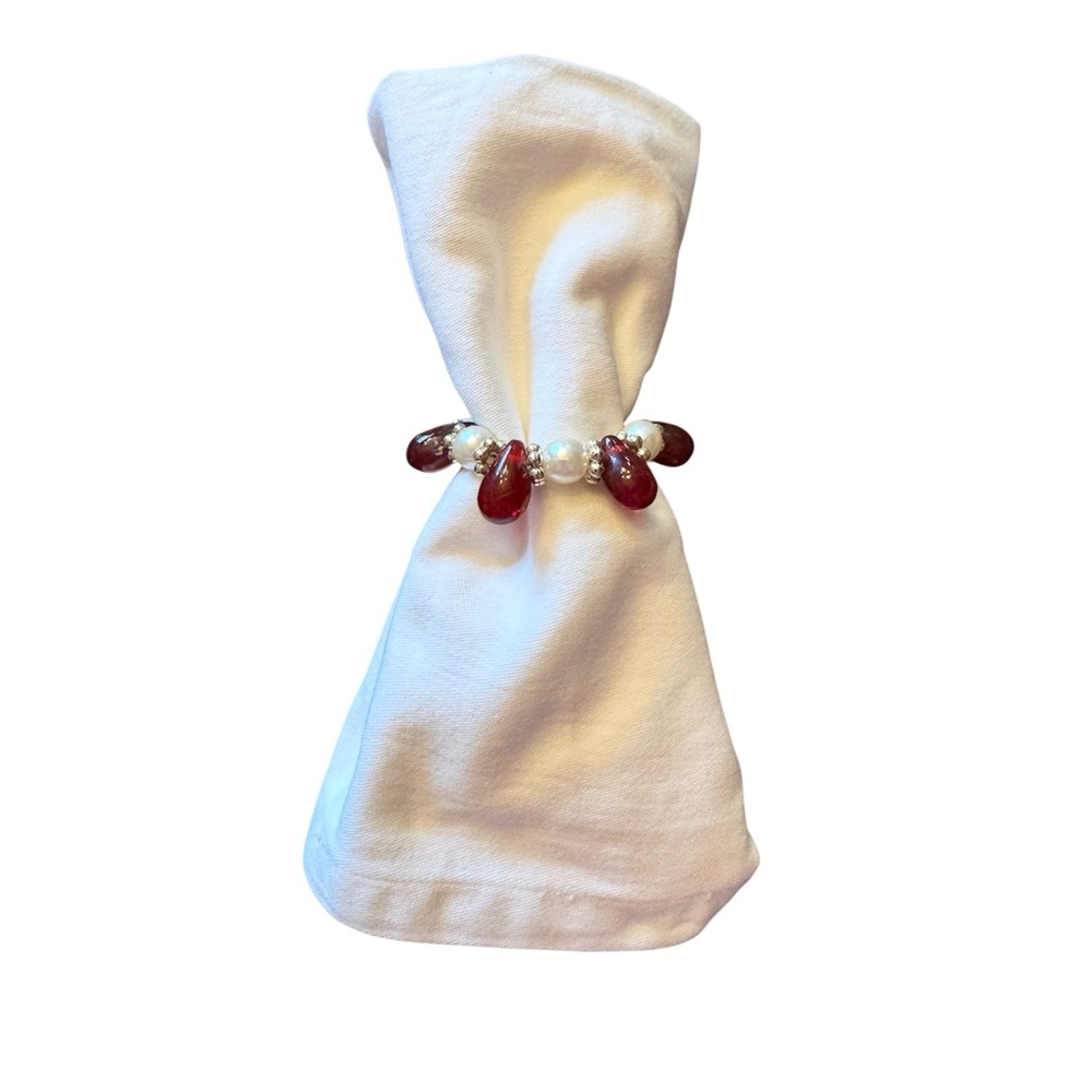 Set 7 Red White Gold Beaded Napkin Rings Holiday Christmas